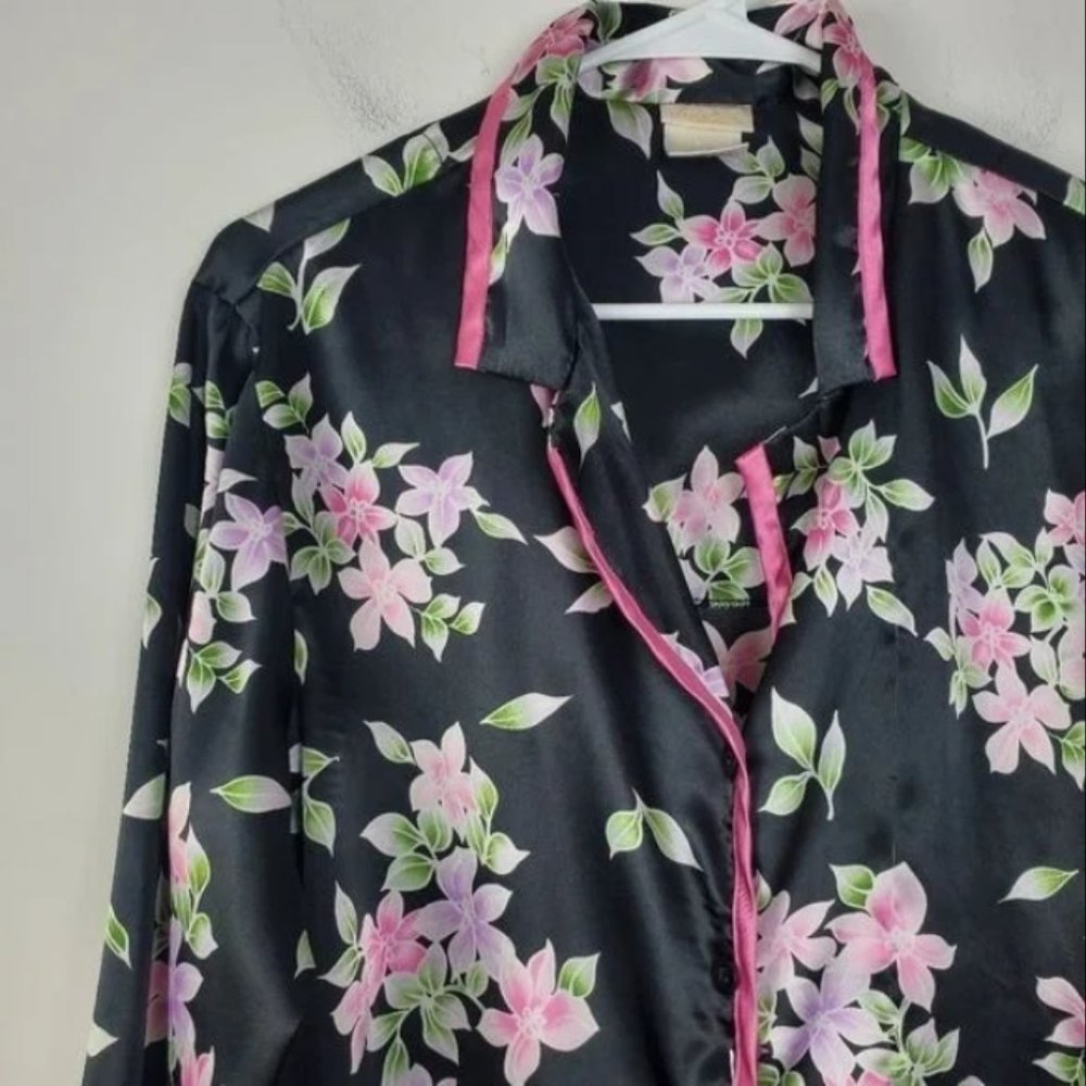 Black Floral Satin PJ Set Pajama Set Womens Size L Button Up Elastic Waist Pant - Picture 5 of 5